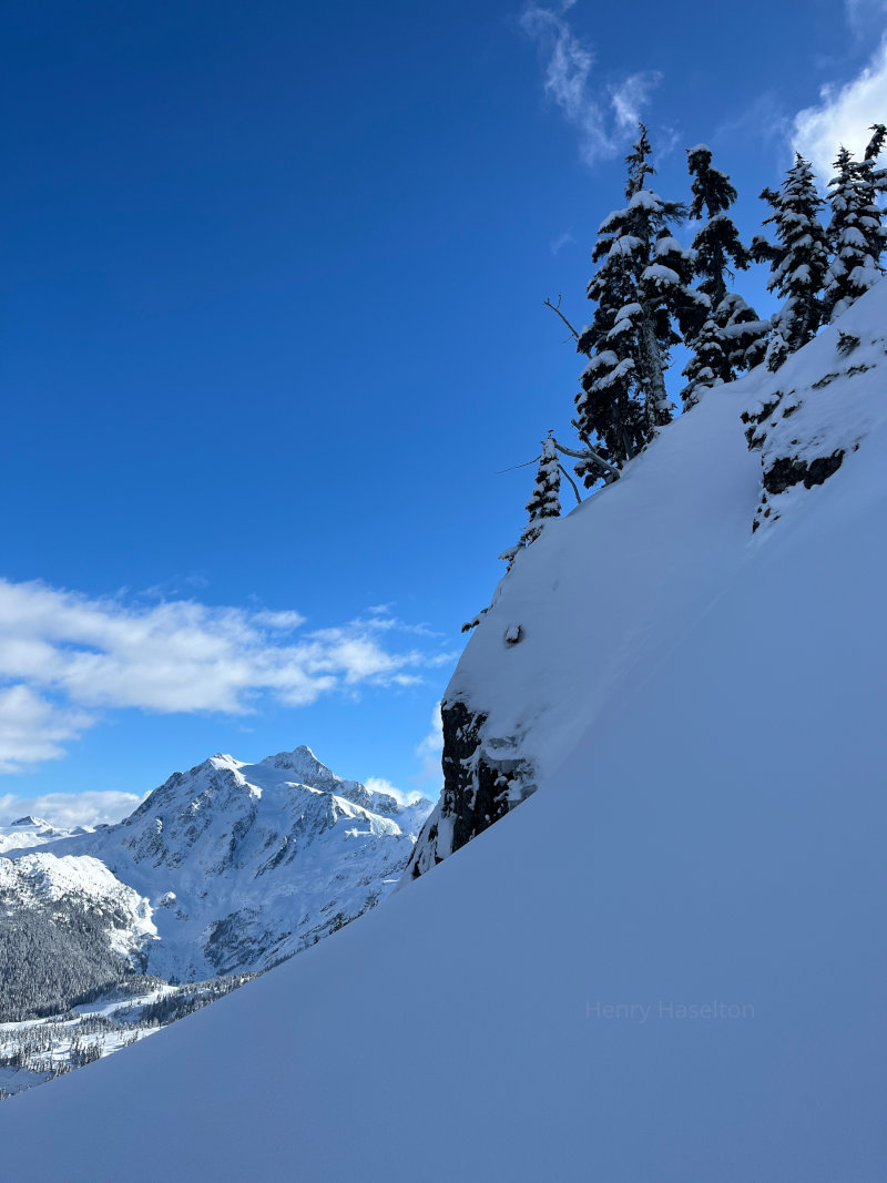 Skiing in the Cascades