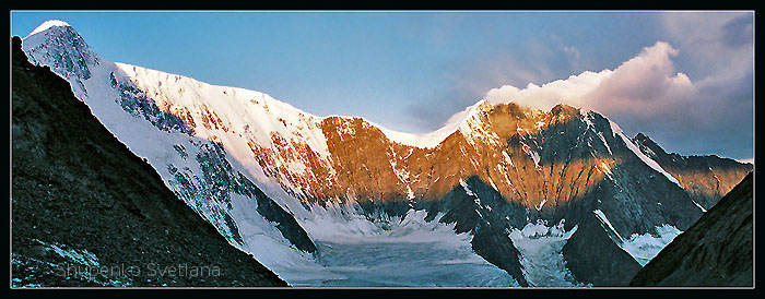 Mountain Range, sun set, sun rise.